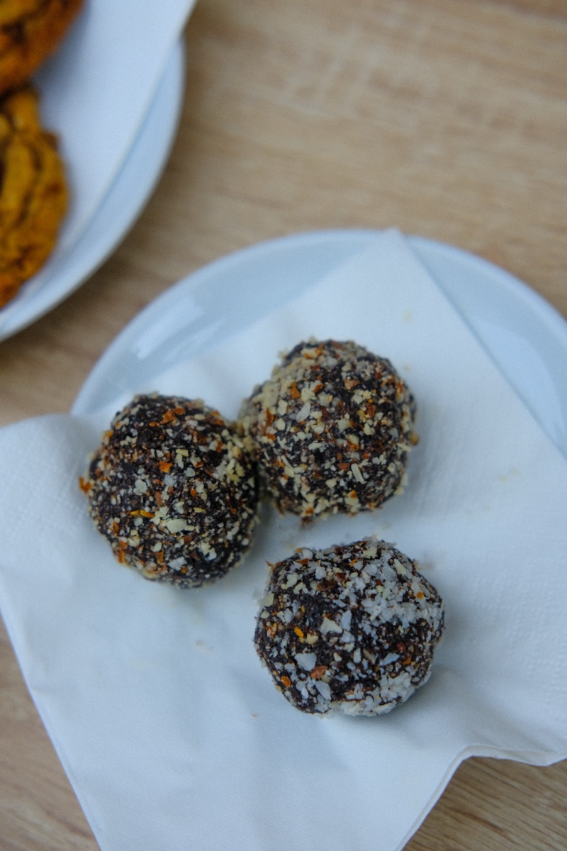 Energy balls on parchment
